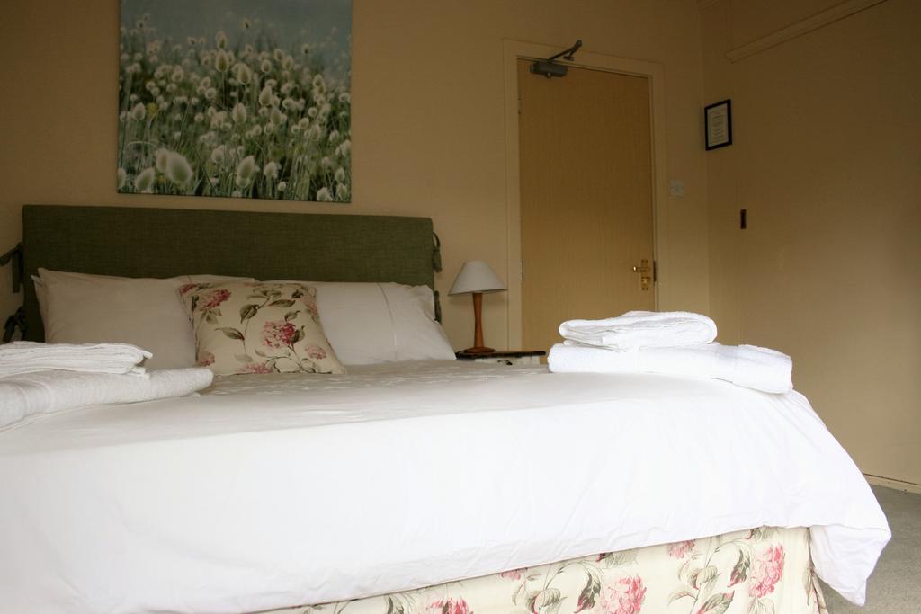 The Bark House Hotel Tiverton  Bagian luar foto